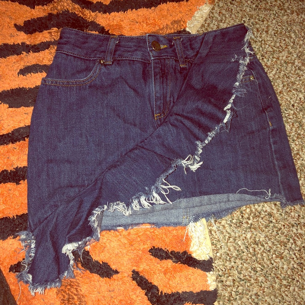 BDG mini skirt!! Lightly worn.